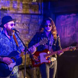 Moses Jones-Robert Johnson & Arda Bagcioglu jaming blues guitars