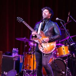 Doyle Bramhall II at Neighborhood Theater